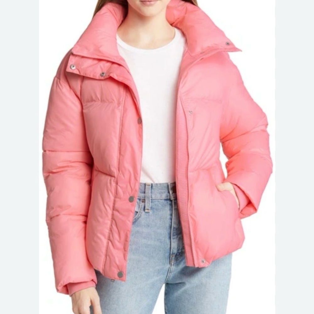 NWOT UGG Vickie pink Puffer Jacket